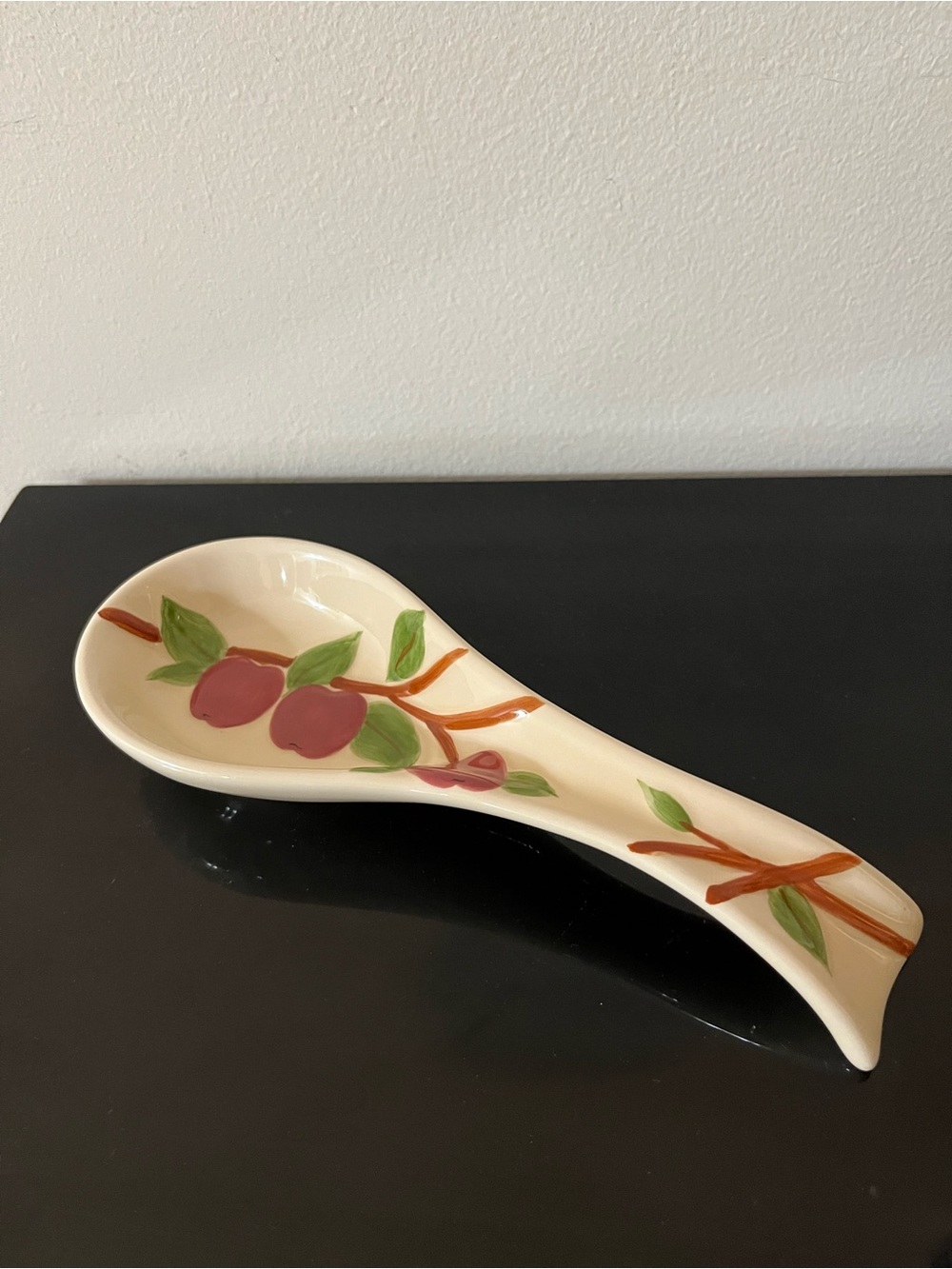 Vintage Franciscan Wedgewood Group Apple Pattern Spoon Rest 8.5”